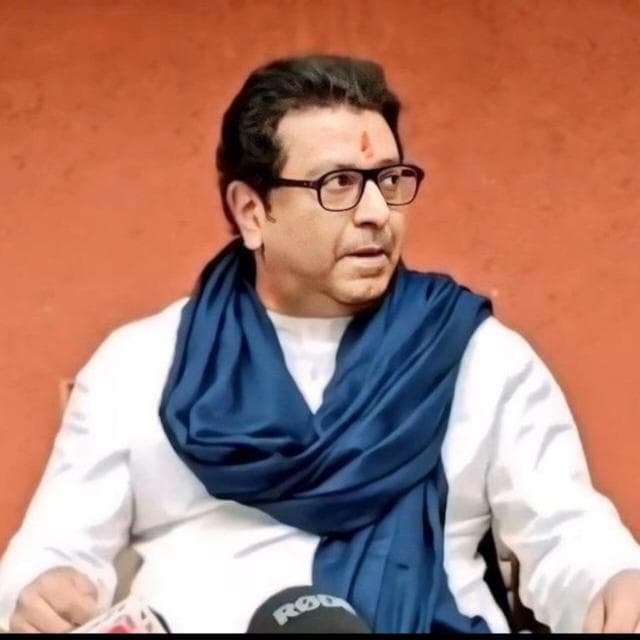 "प्रशासनाचा वचक हा नियमांच्या पालनासाठी हवा, गरिबांच्या ताटातली भाकरी हिरावण्यासाठी नको."